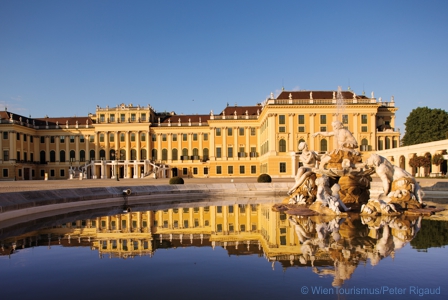 Palace in Vienna, Austria / © Wien Tourismus / Peter Rigaud