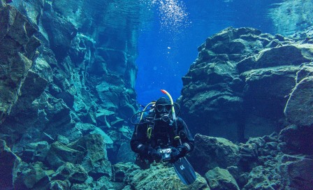 Dive Into the Secrets of Deep-Water Reservoirs!